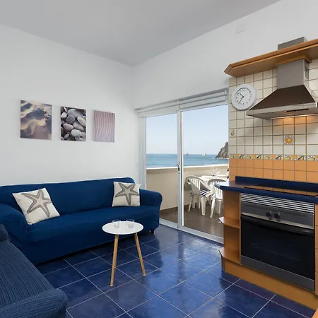 Gaviotas I